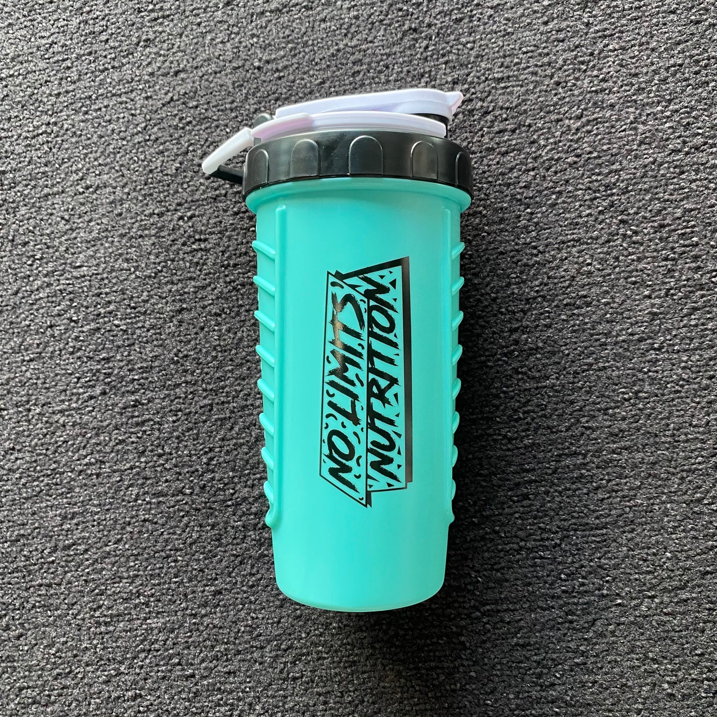 No Limits Shaker